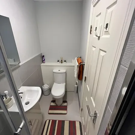 Pansiyon Master Bedroom With Private Bathroom In Duplex *